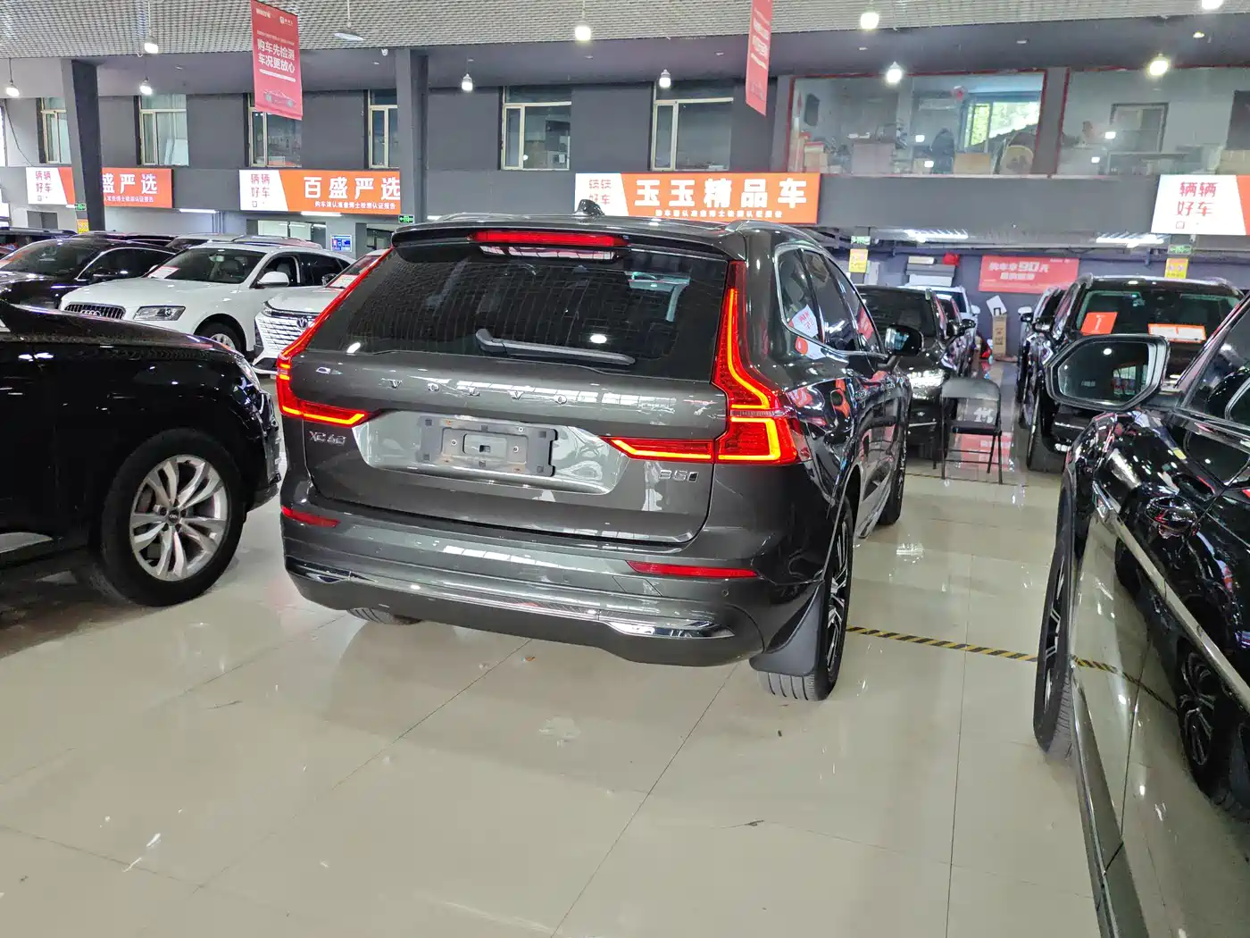 VOLVO XC60