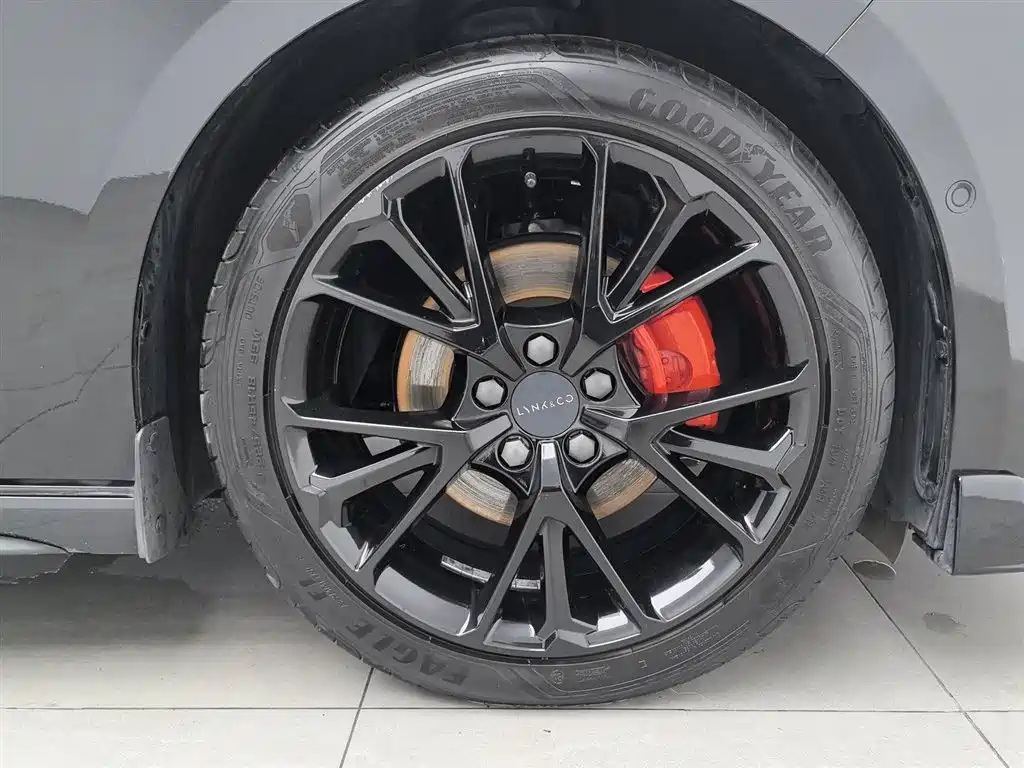 Lynk & Co 03 2022 1.5TD DCT Power Pro фото 17