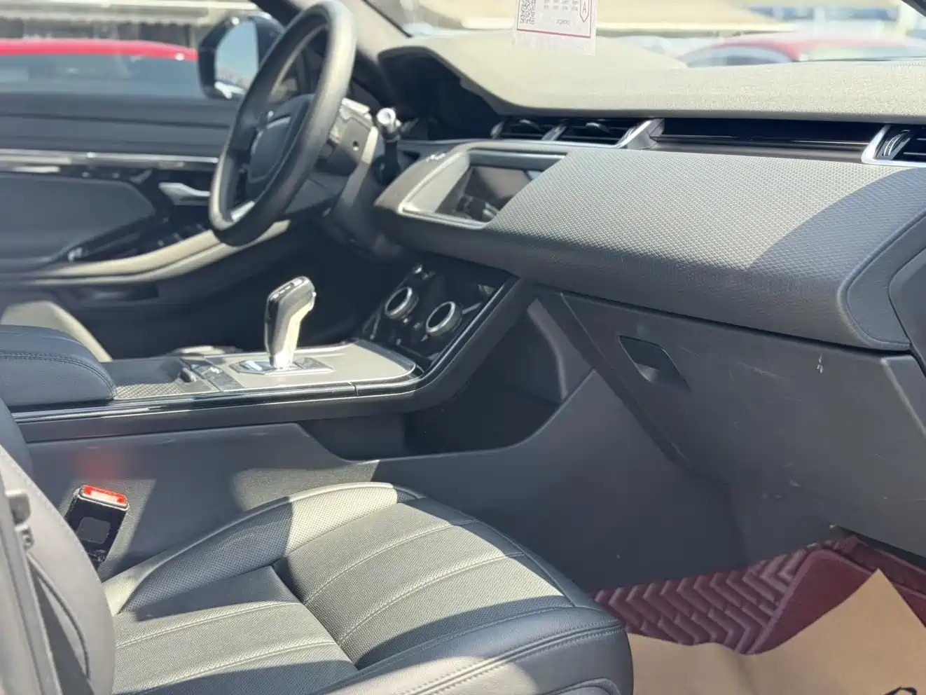 Land Rover Range Rover Evoque 2020 249PS R-DYNAMIC S Sport Edition фото 5
