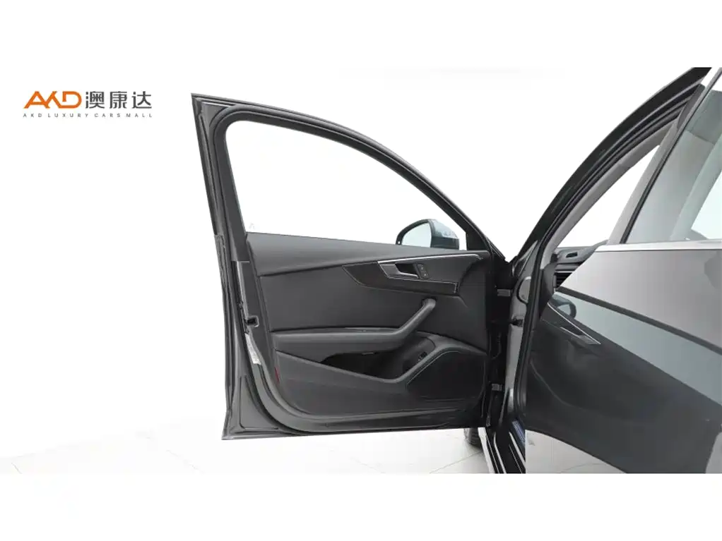 Audi A4L 2022 40 TFSI Luxury Dynamic фото 10