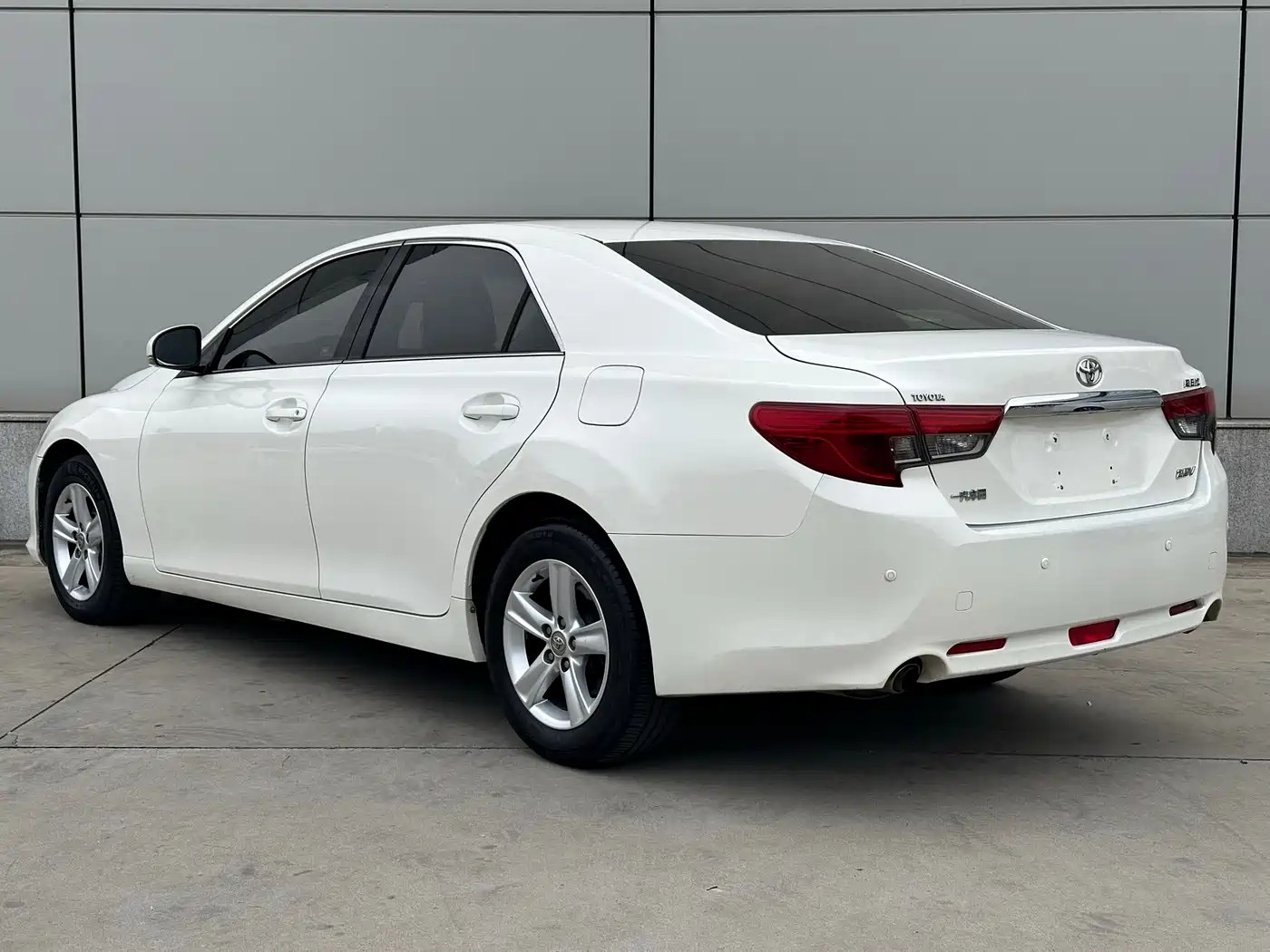 Toyota Reiz 2017 2013 2.5V Elite Edition