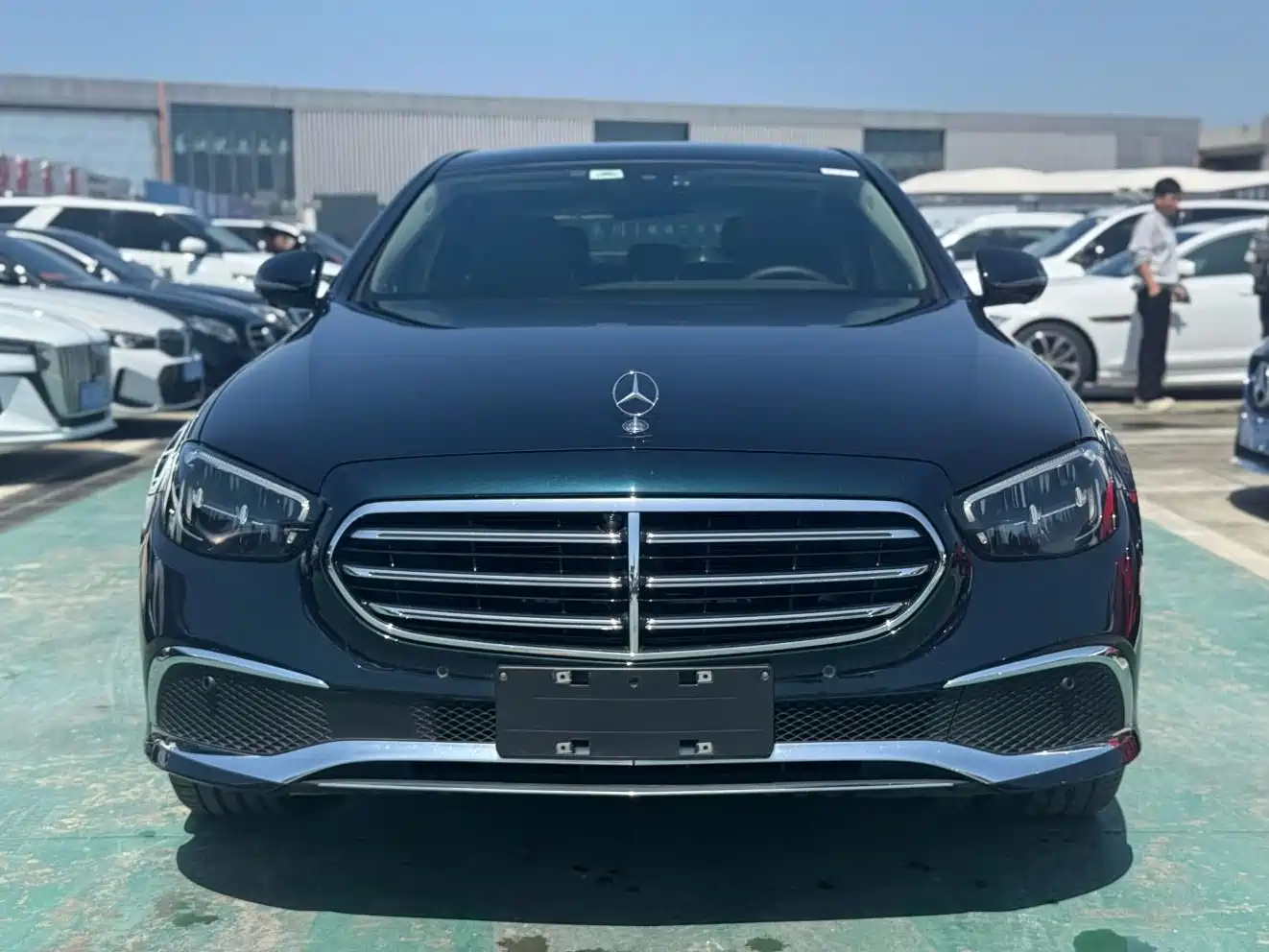 Mercedes-Benz E-Class 2022 Facelift E 300 L Fashion Style фото 2