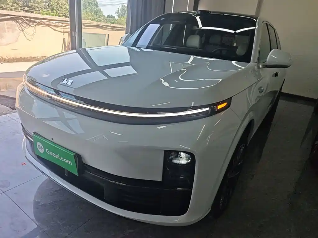 Li Auto L7 2025