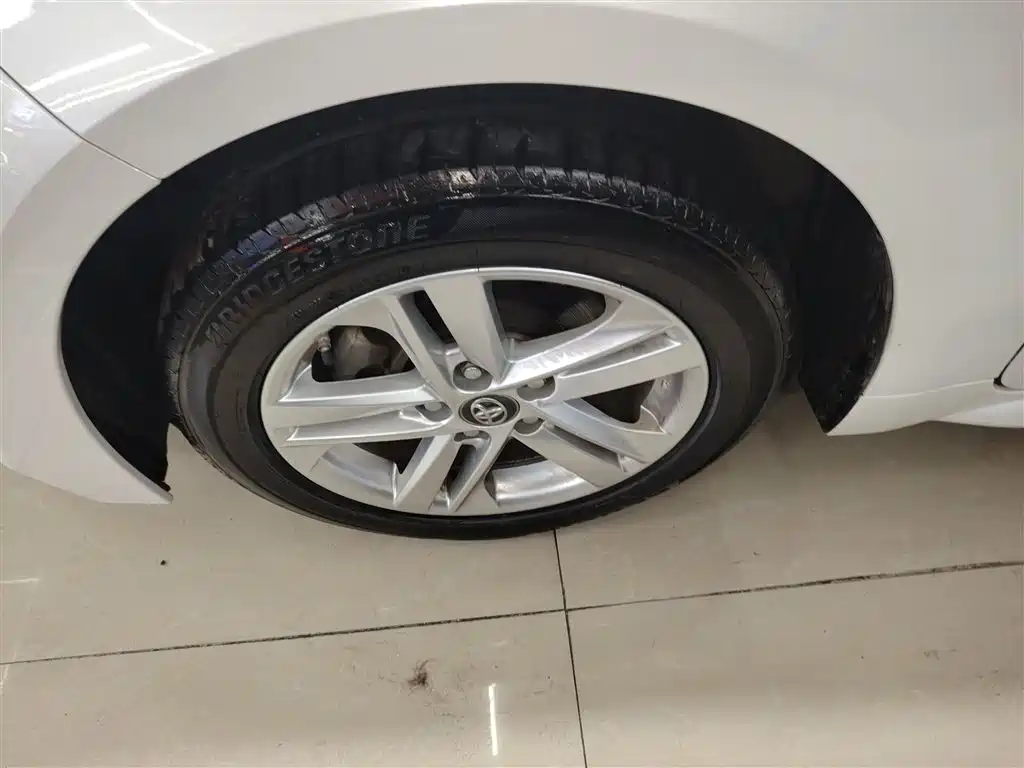 Toyota Levin 2021 185T CVT Luxury Edition фото 23