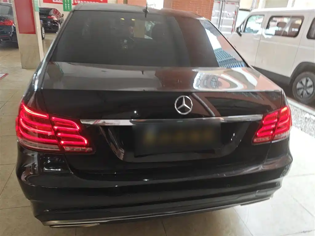 Mercedes-Benz E-Class 2015 Facelift E 260 L Sport фото 4