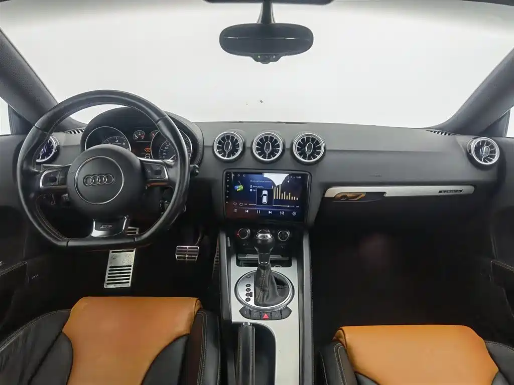 Audi TTS 2013 TTS Coupe 2.0TFSI quattro фото 5