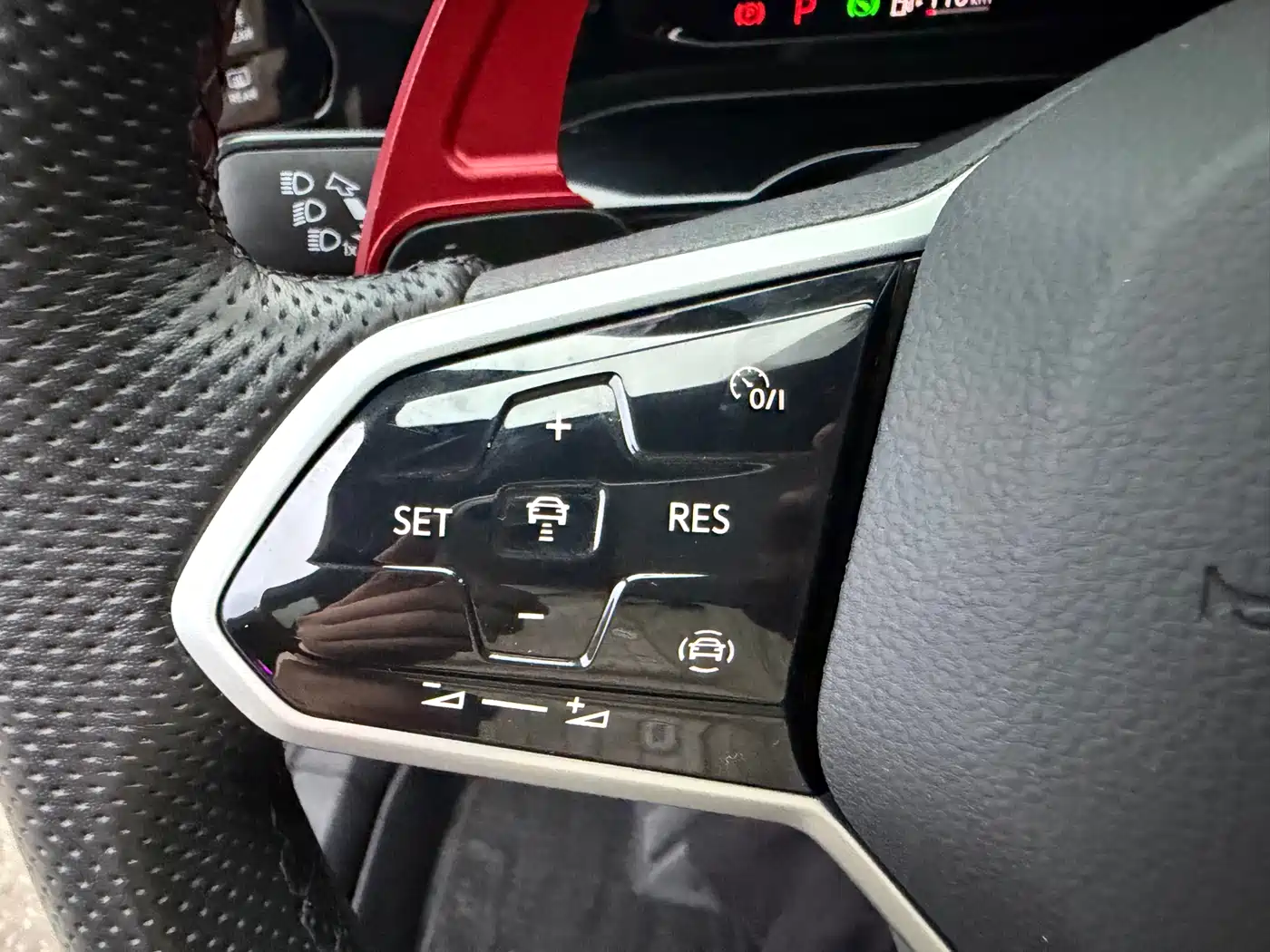 Volkswagen Golf 2021 280TSI DSG R-Line фото 12