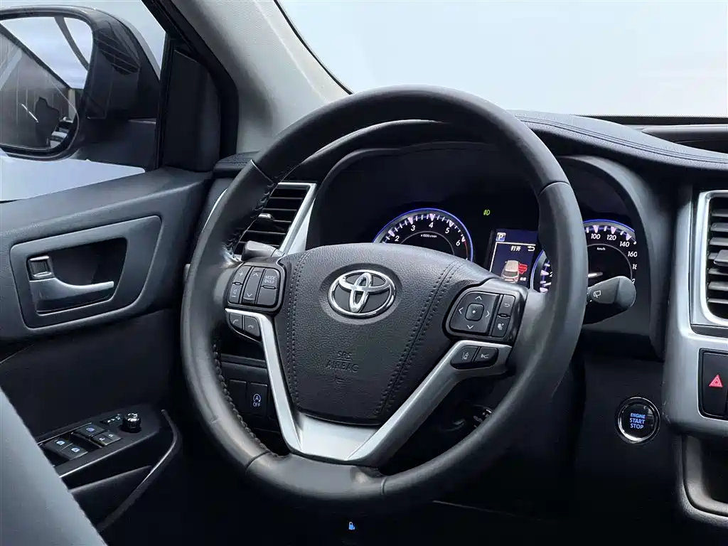 Toyota Highlander 2020 2.0T 4WD Millionth Anniversary Edition 7-Seater фото 11
