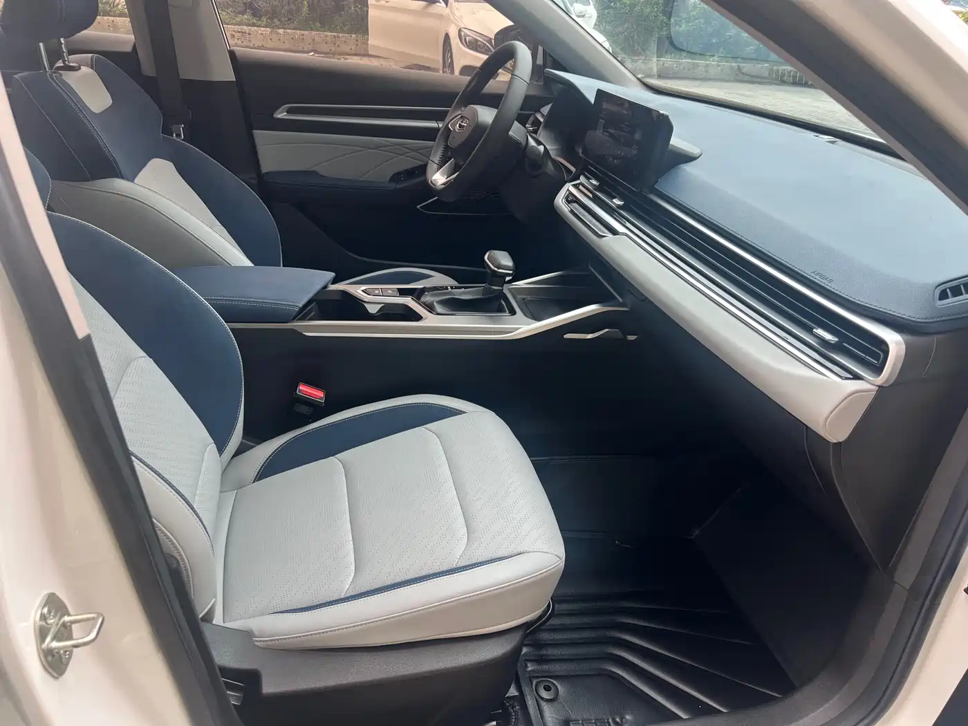 GEELY AUTOMOBILE EMGRAND