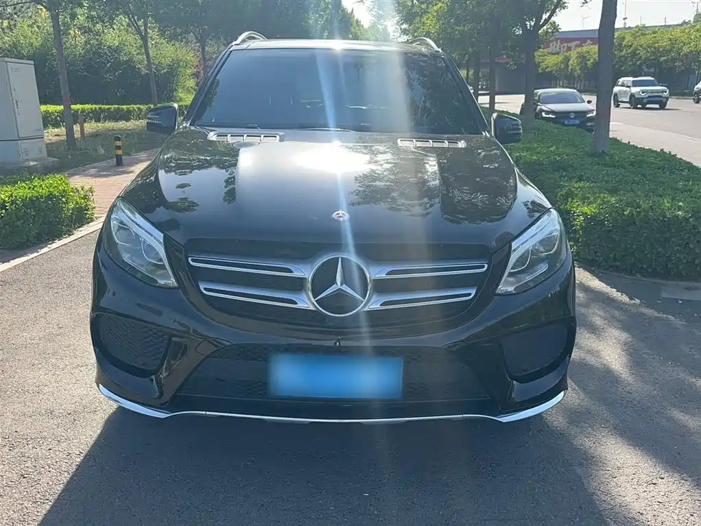 Mercedes-Benz GLE 2017 GLE 400 4MATIC фото 4