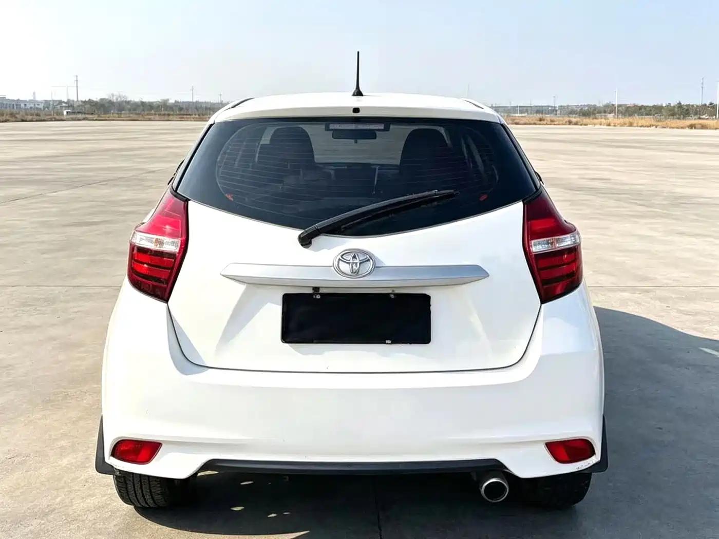 Toyota YARiS L Zhi Xuan 2018 1.5E CVT Champion Limited Edition фото 8