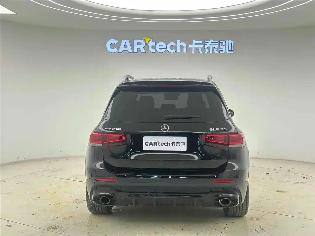 MERCEDES-BENZ GLB AMG