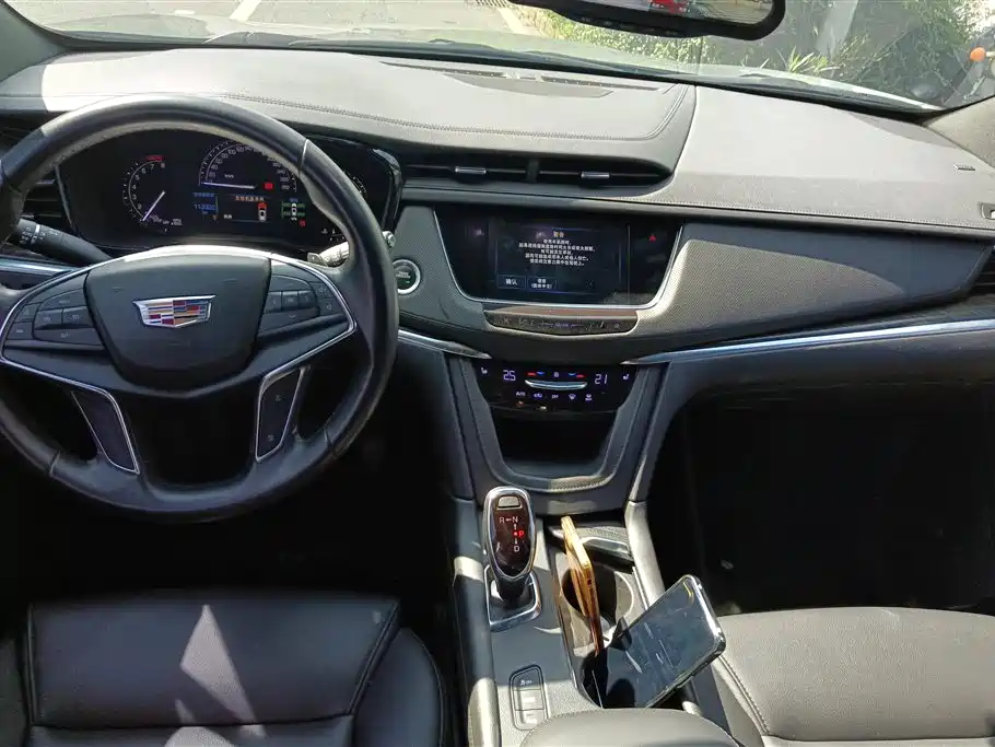 Cadillac XT5 2018 28E AWD Technology Model фото 12