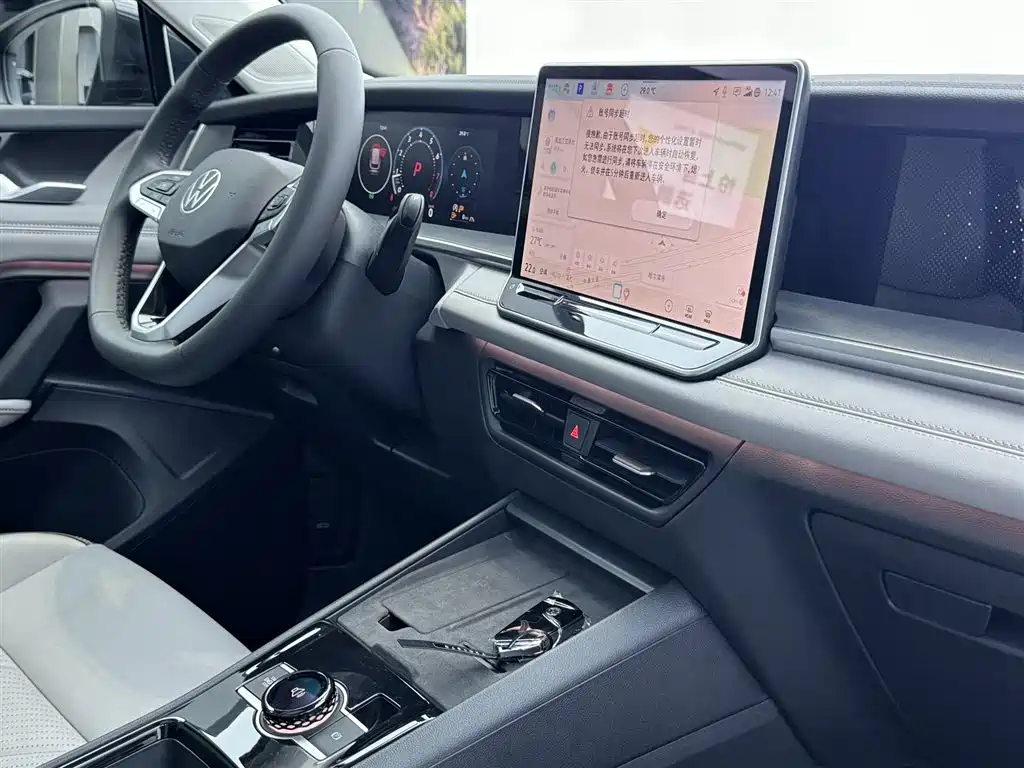 Volkswagen Tayron 2025 Tayron L 330TSI 2WD Elite фото 29