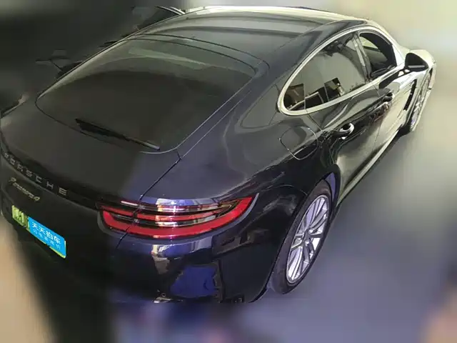 Porsche Panamera New Energy 2018 Panamera 4 E-Hybrid 2.9T — фото 2