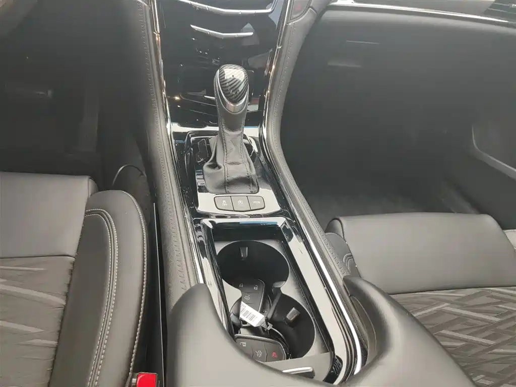Cadillac ATS-L 2017 28T Technology фото 14