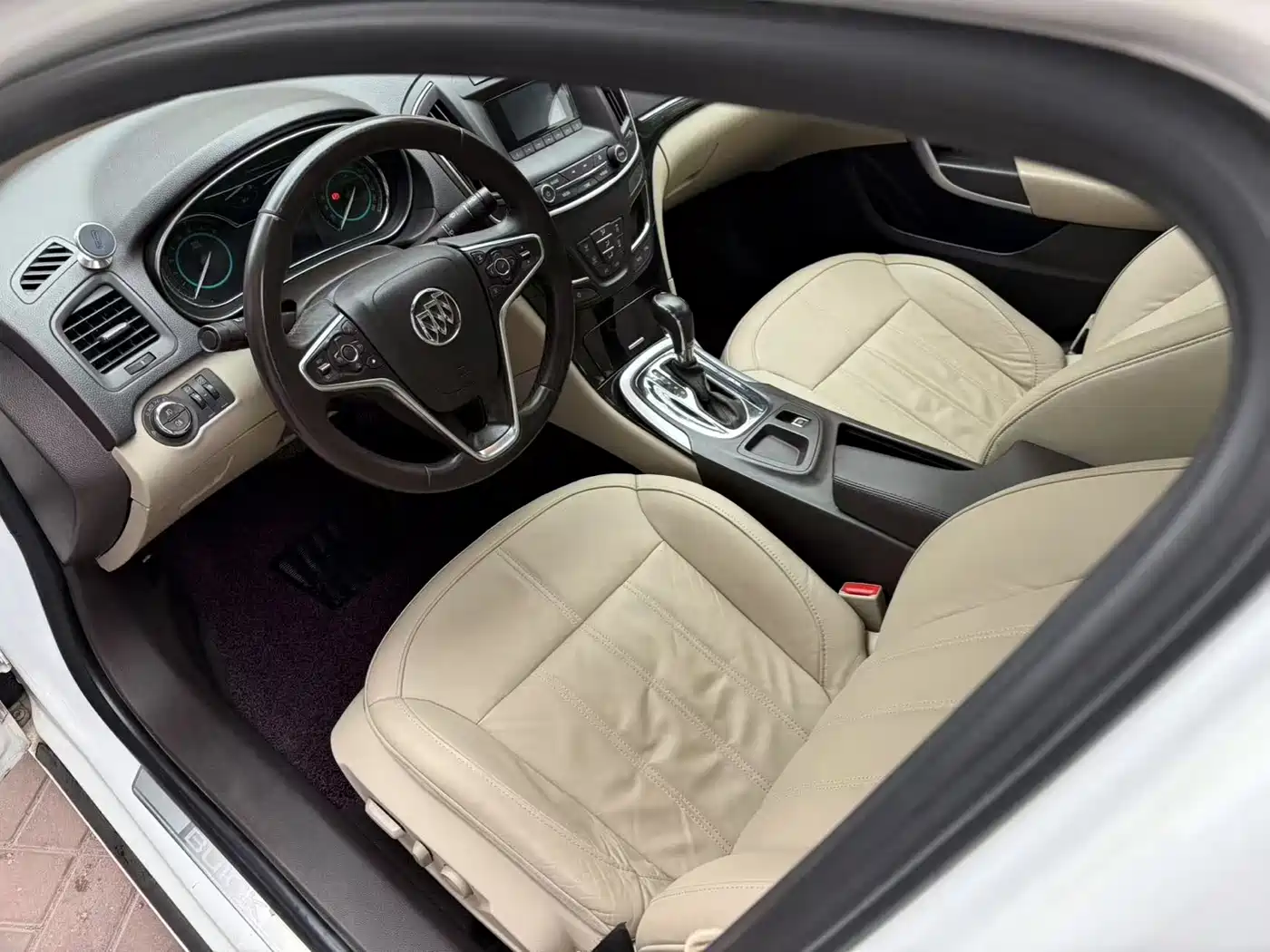 Buick Regal 2014 2.0L Elite Fashion Type фото 4