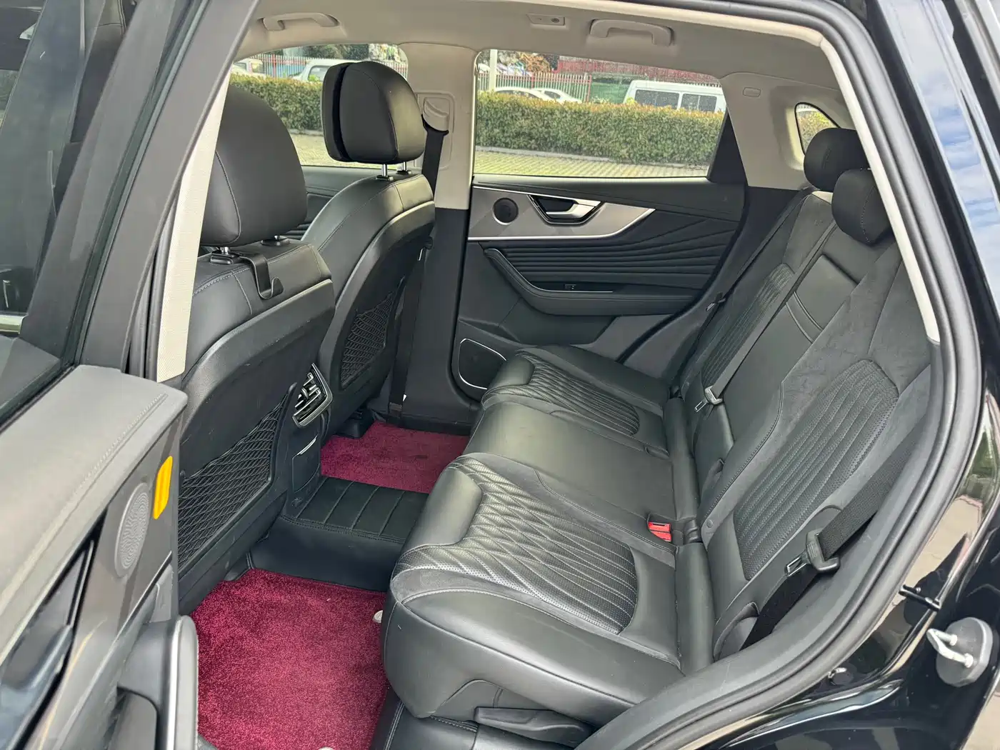 Hongqi HS5 2023 2.0T AWD Flag Enjoy Pro Edition фото 5