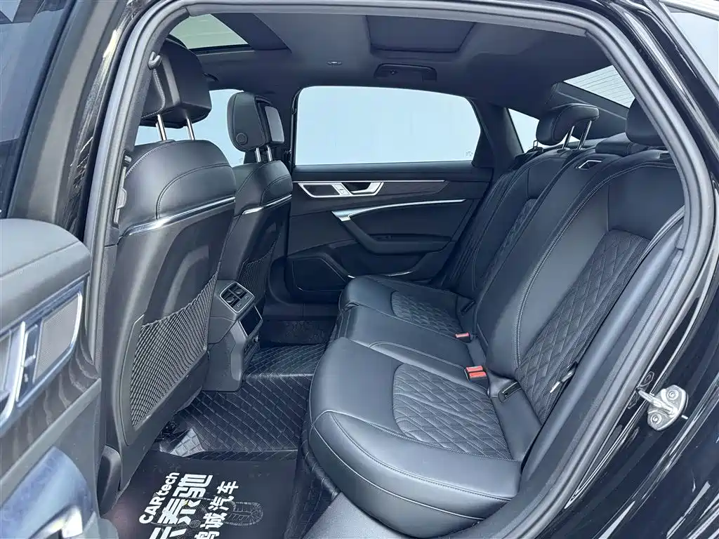 Audi A6L 2025 45 TFSI quattro Premium Sport фото 20
