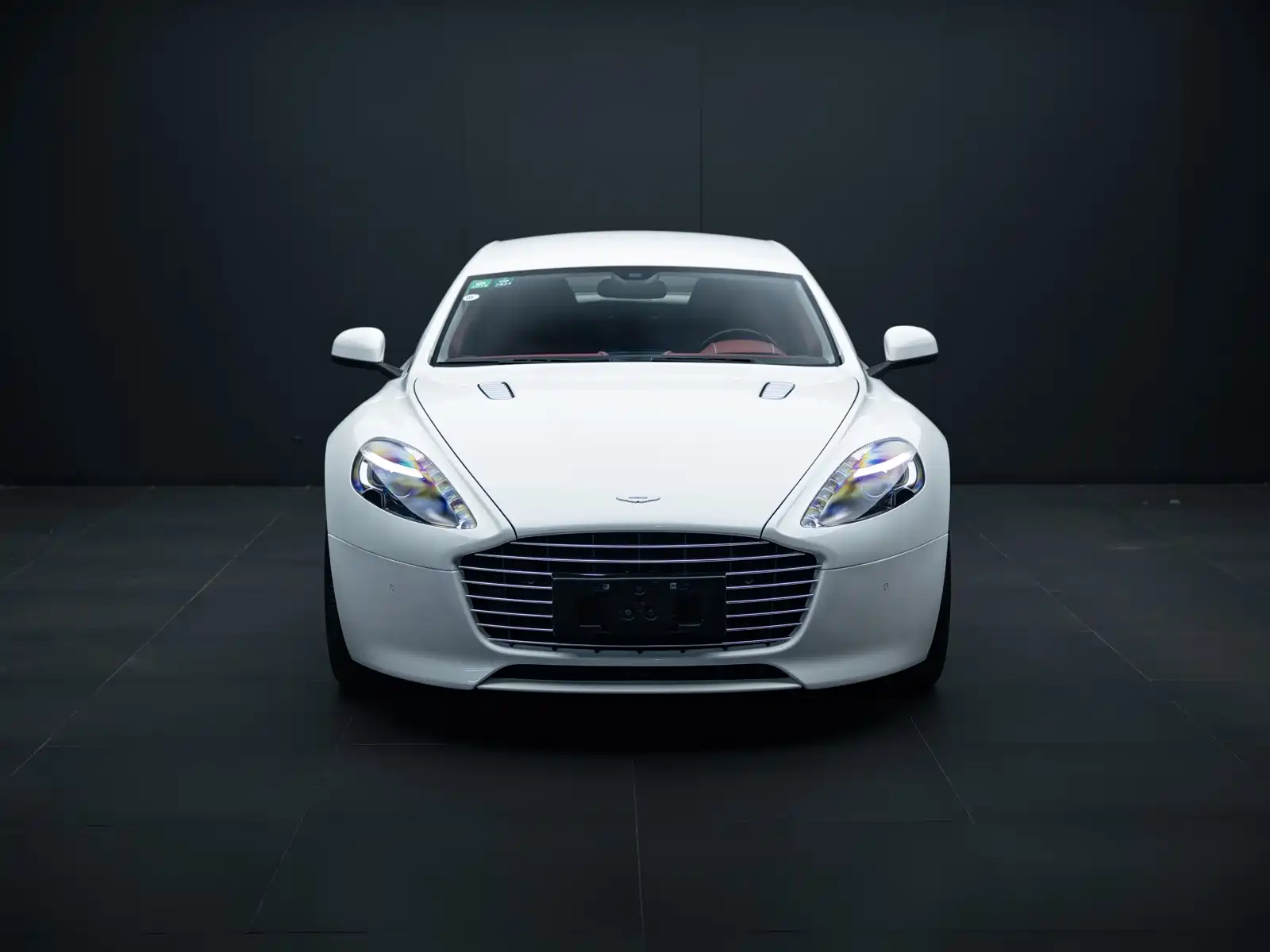 Фото 3 - Aston Martin Rapide
