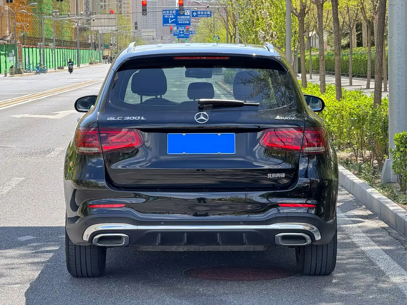 MERCEDES-BENZ GLC