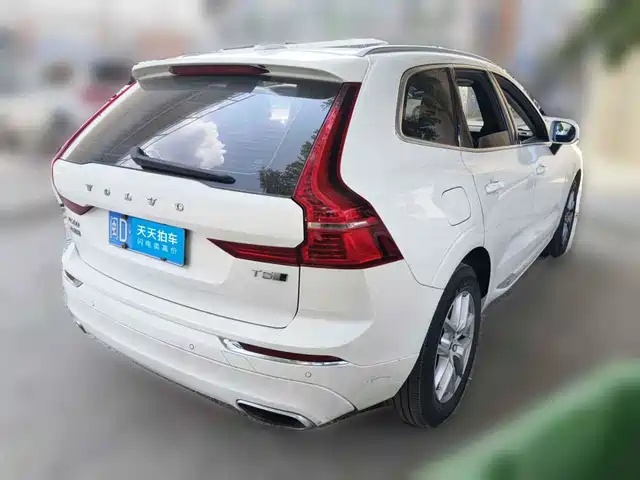 Volvo XC60 2019 T5 AWD Zhi Yi Edition China V — фото 2