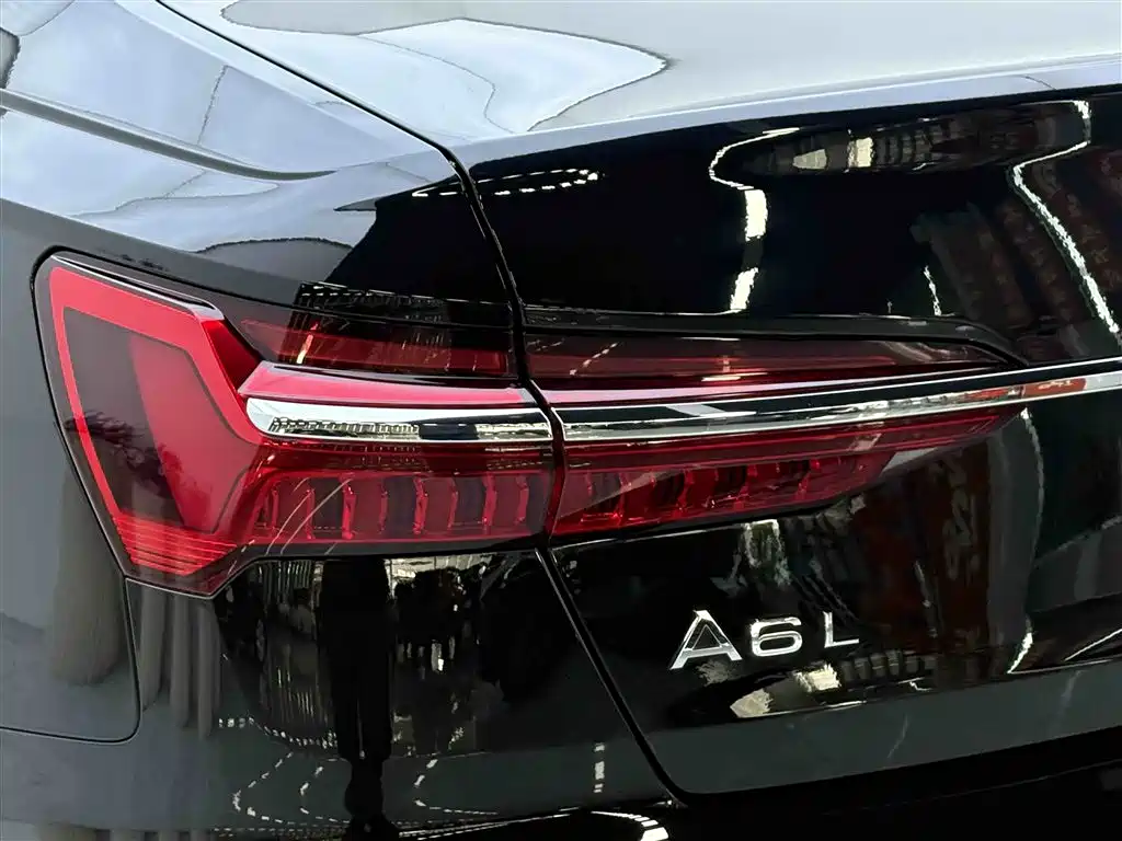 Audi A6L 2019 40 TFSI Luxury Elegance фото 8