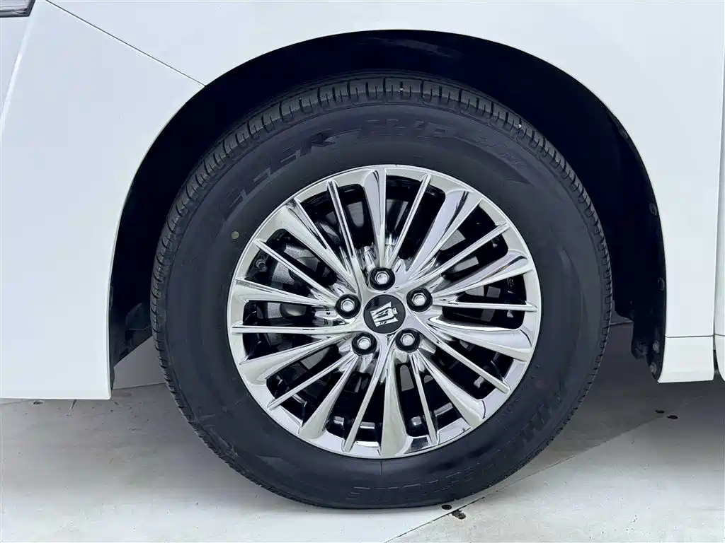 Toyota Vellfire 2021 Crown Hybrid 2.5L HV Premium Edition фото 10