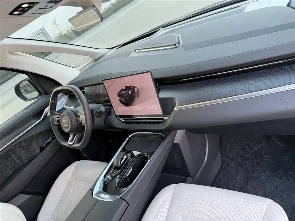 ZEEKR EXTREME KRYPTON 009