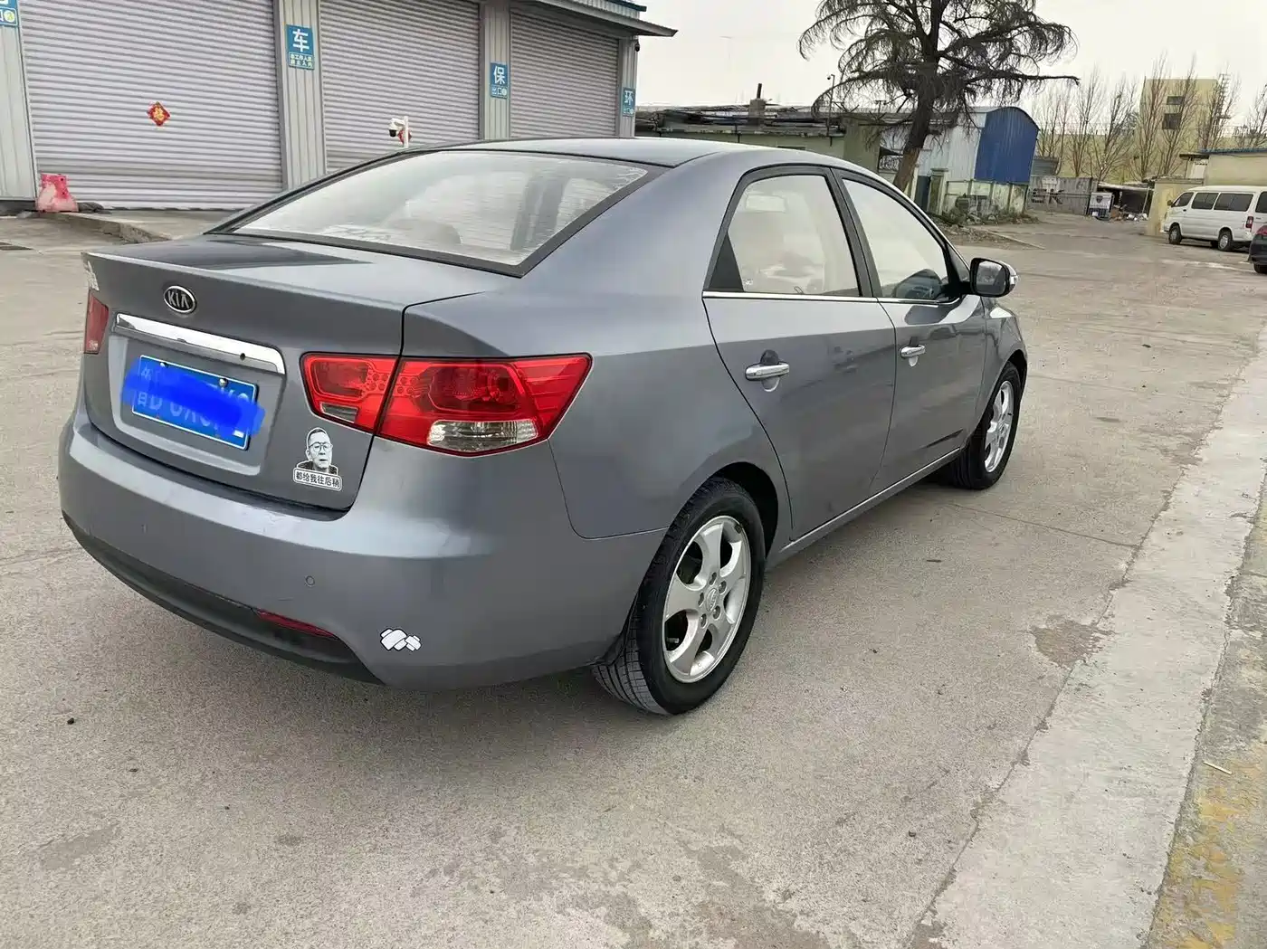 Kia Forte 2011 Model 1.6L MT GLS фото 4