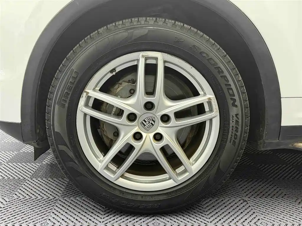 Porsche Cayenne 2011 Cayenne 3.0T фото 7
