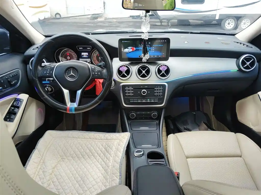 Mercedes-Benz GLA 2016 GLA 200 Fashion фото 6