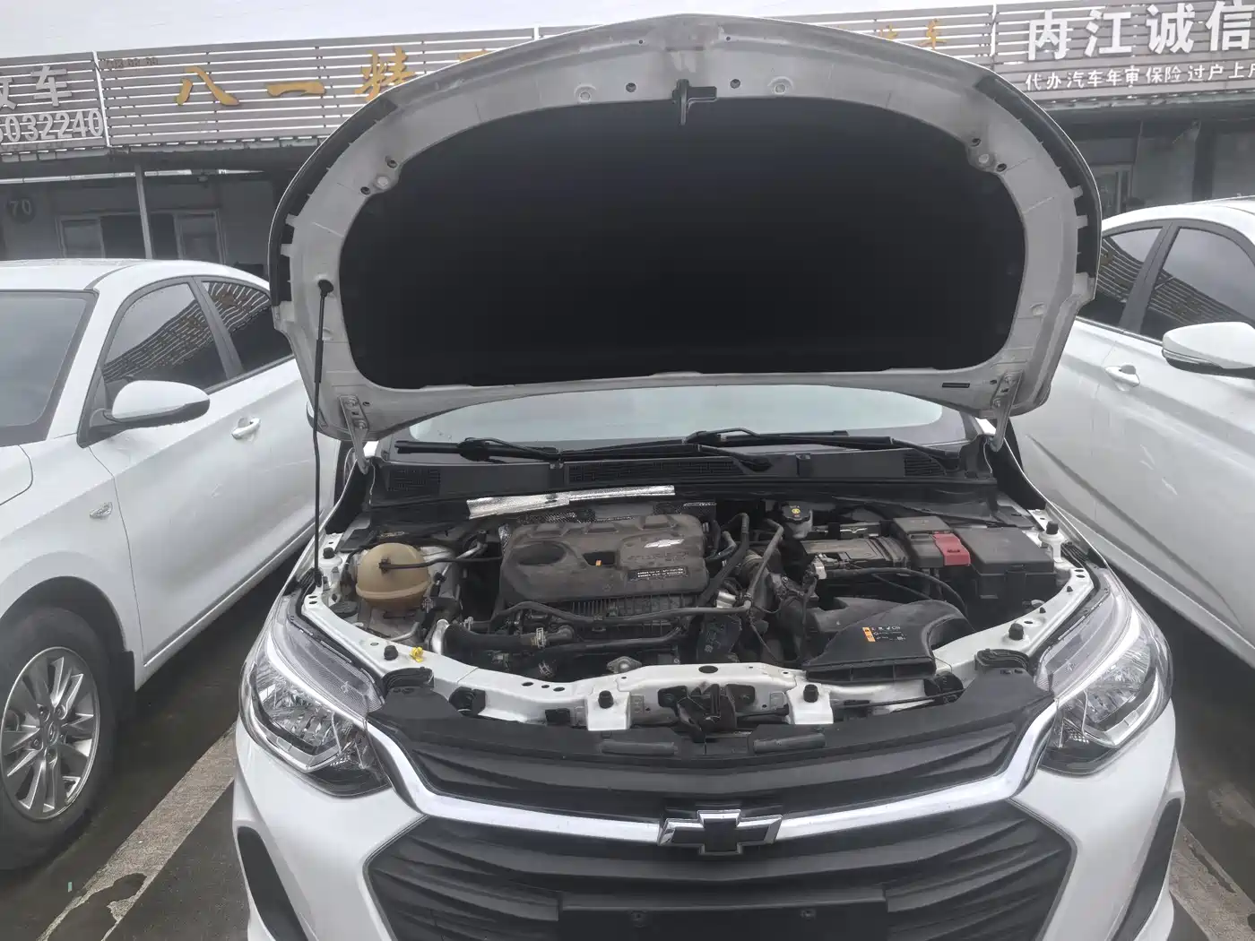 CHEVROLET KOVOZ