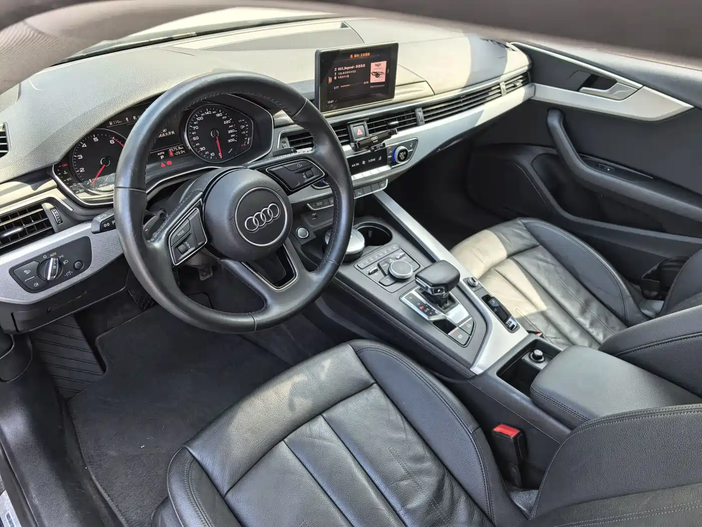 Audi A5 (Import) 2019 Sportback 40 TFSI Fashion фото 4