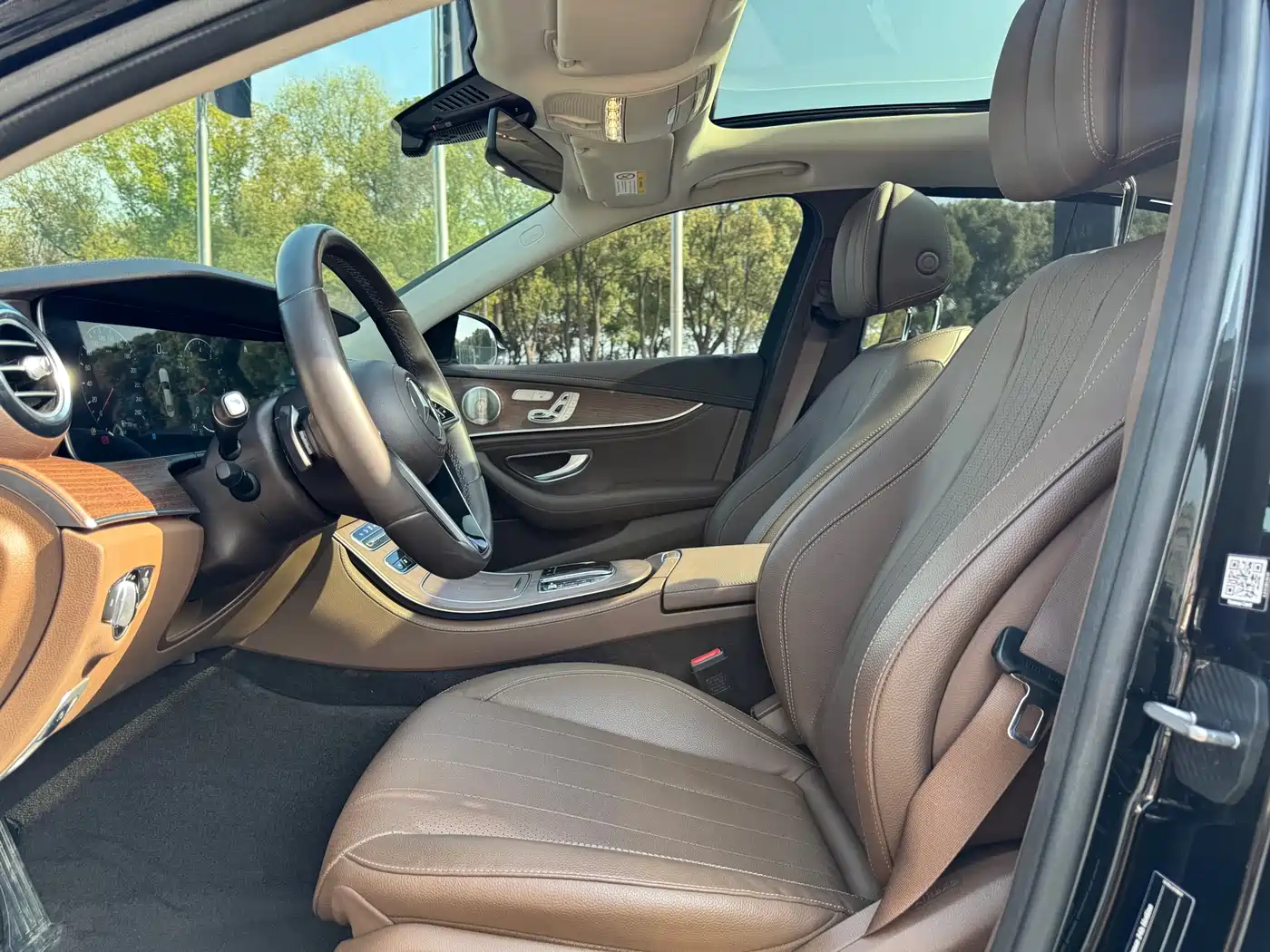 Mercedes-Benz E-Class 2023 E 300 L Luxury фото 13