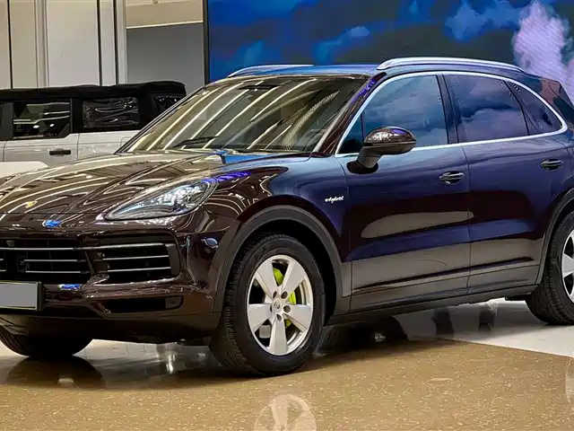 Porsche Cayenne New Energy 2020