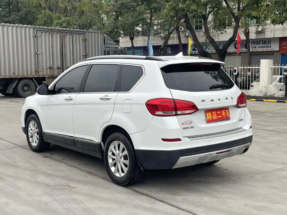 Photo 6 - Haval H6