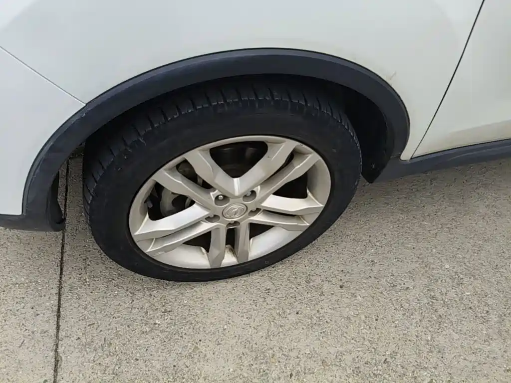 Фото 23 - Changan CS35