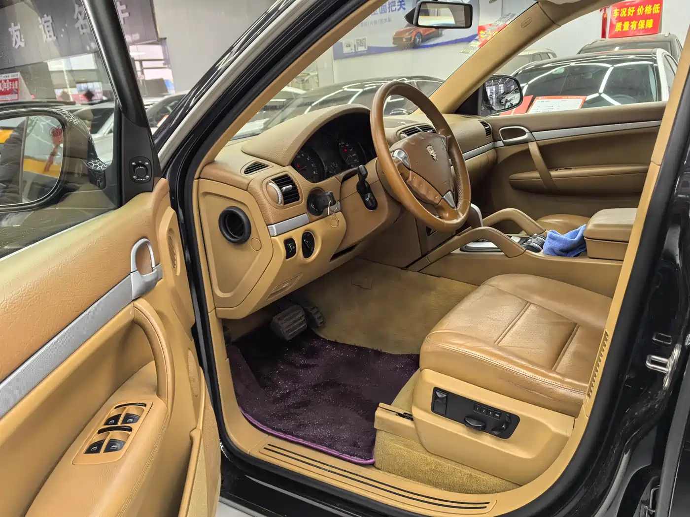 Porsche Cayenne 2006 Cayenne 3.2L AT фото 4
