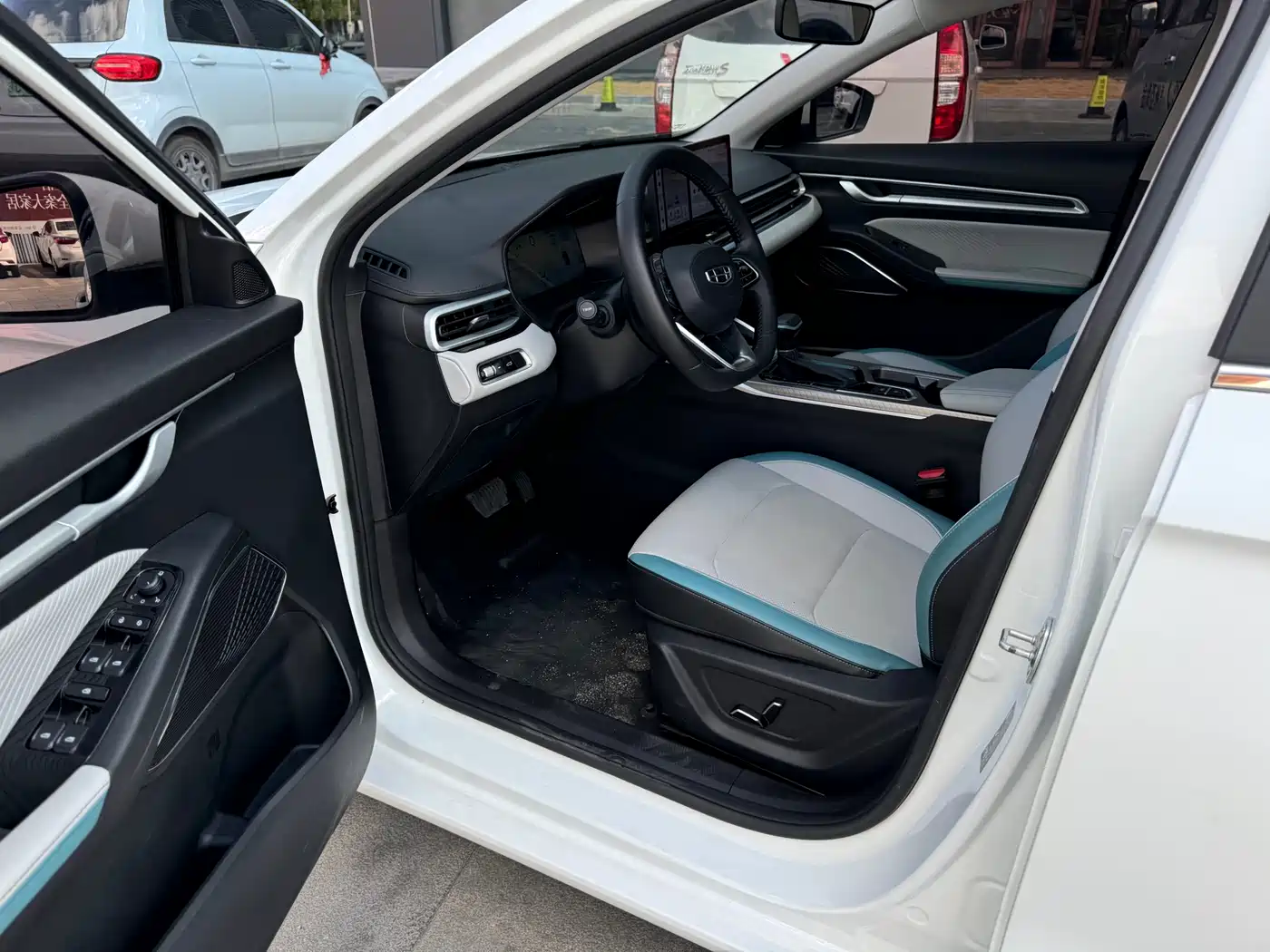 GEELY EMGRAND