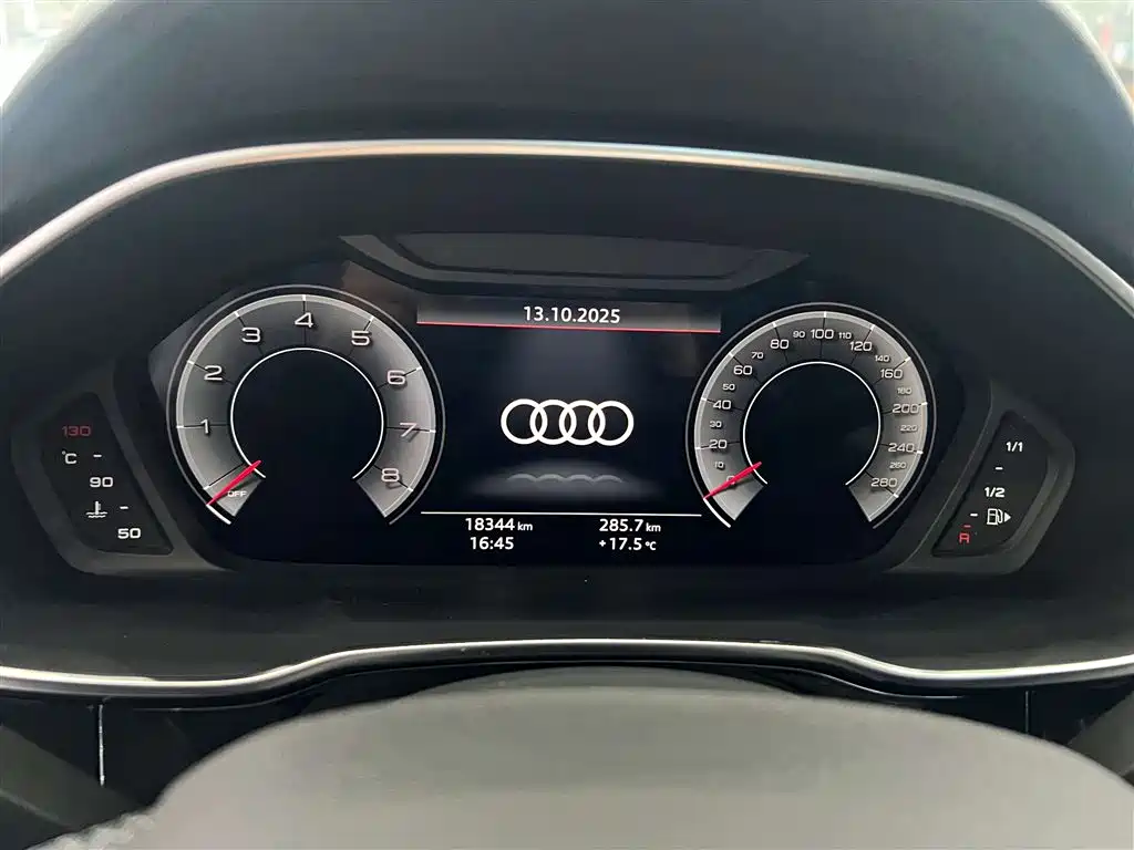 Audi Q3 2024 40 TFSI Fashion Sport фото 24