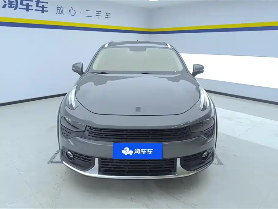 Lynk & Co 02 2019 1.5T DCT 2WD Power Edition China VI фото 2