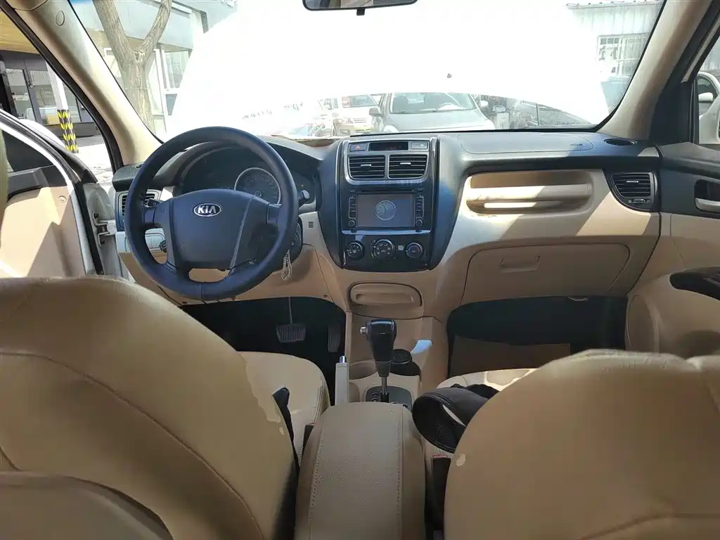 Kia Sportage 2013 2.0L Automatic 2WD GL фото 10