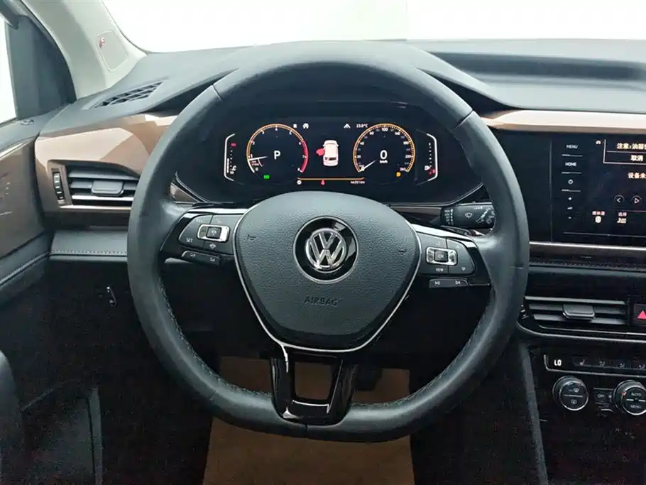 Volkswagen Tharu 2020 Facelift 330TSI 4WD Flagship Edition China VI фото 15