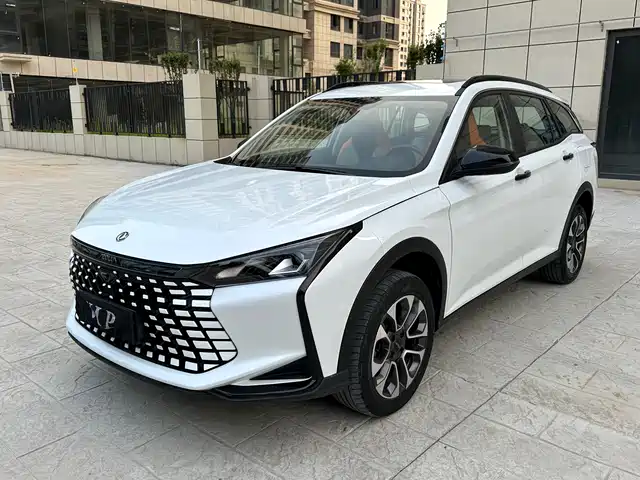 Aeolus Yixuan GS Mach, 1.5L, автомат