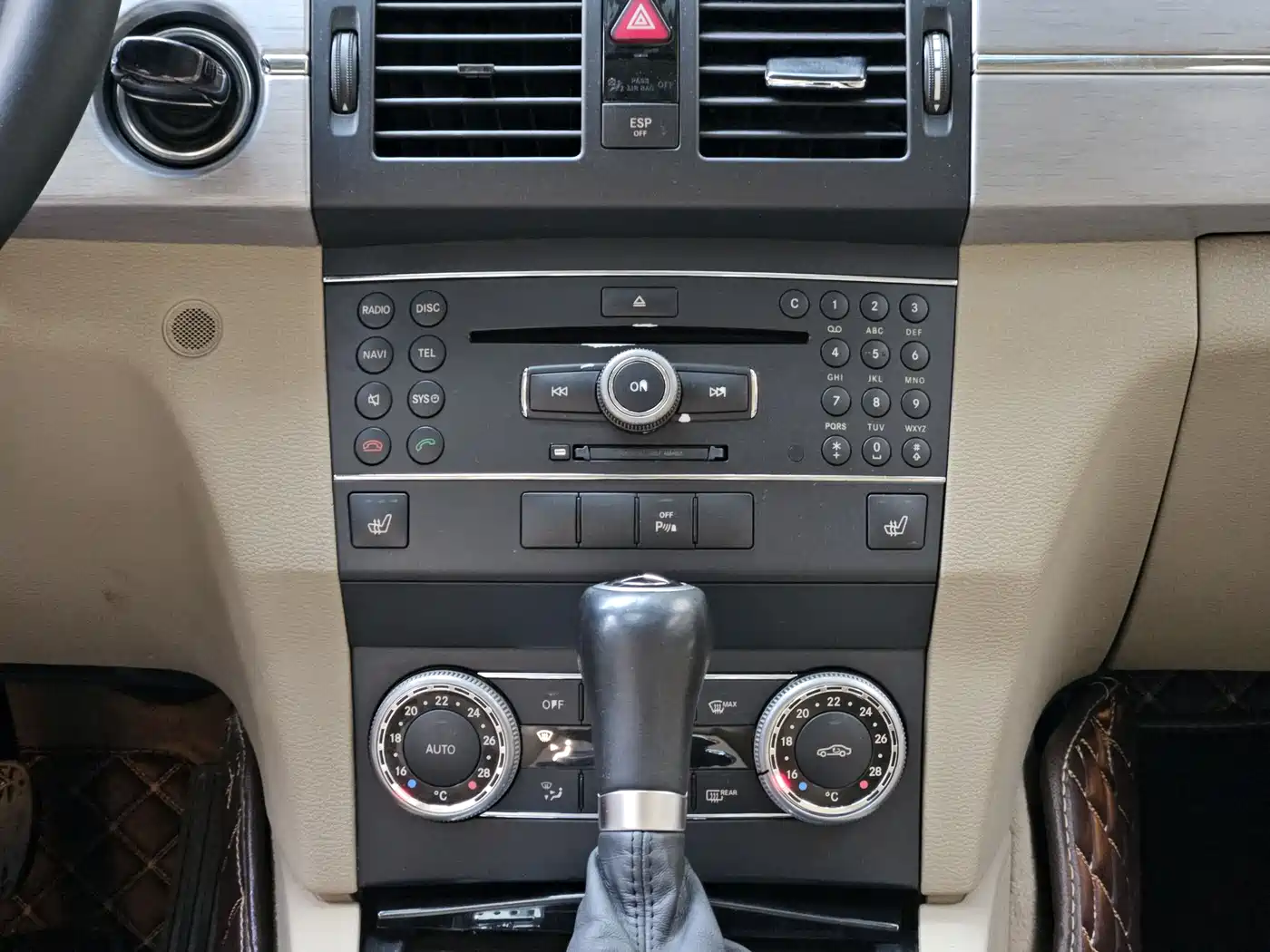 Mercedes-Benz GLK-Class (Import) 2008 GLK 300 4MATIC Luxury Edition фото 13