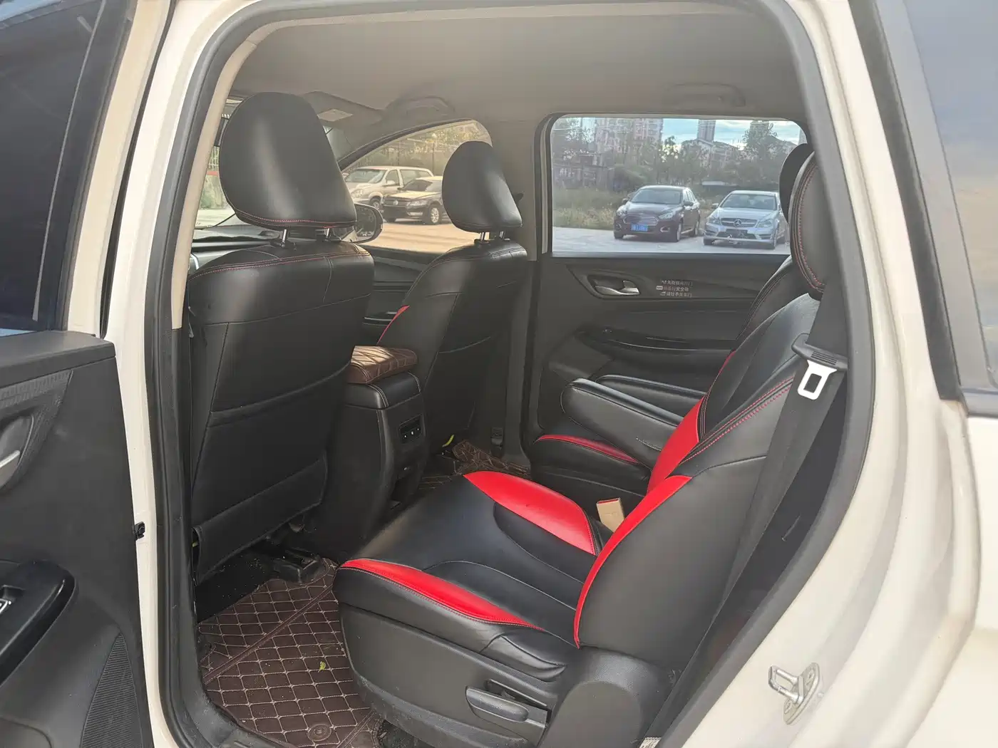 Baojun 730 2021 2019 1.5L Manual Fashion Edition 7-Seater China VI