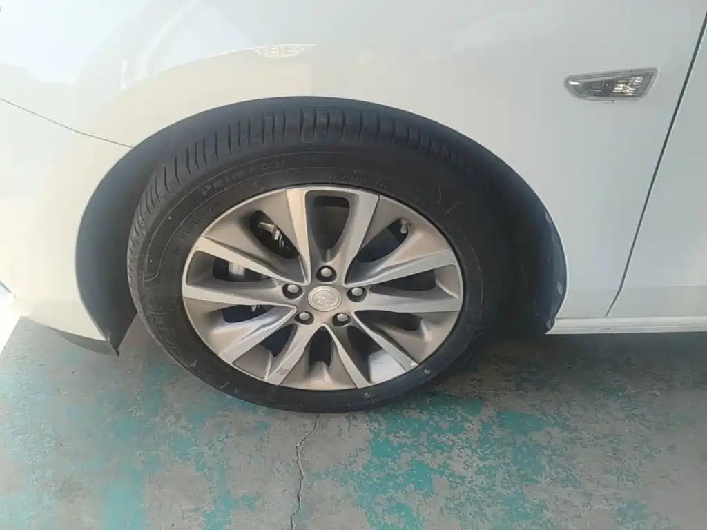 Buick GL6 2023 2021 323T Mild Hybrid Connected Luxury