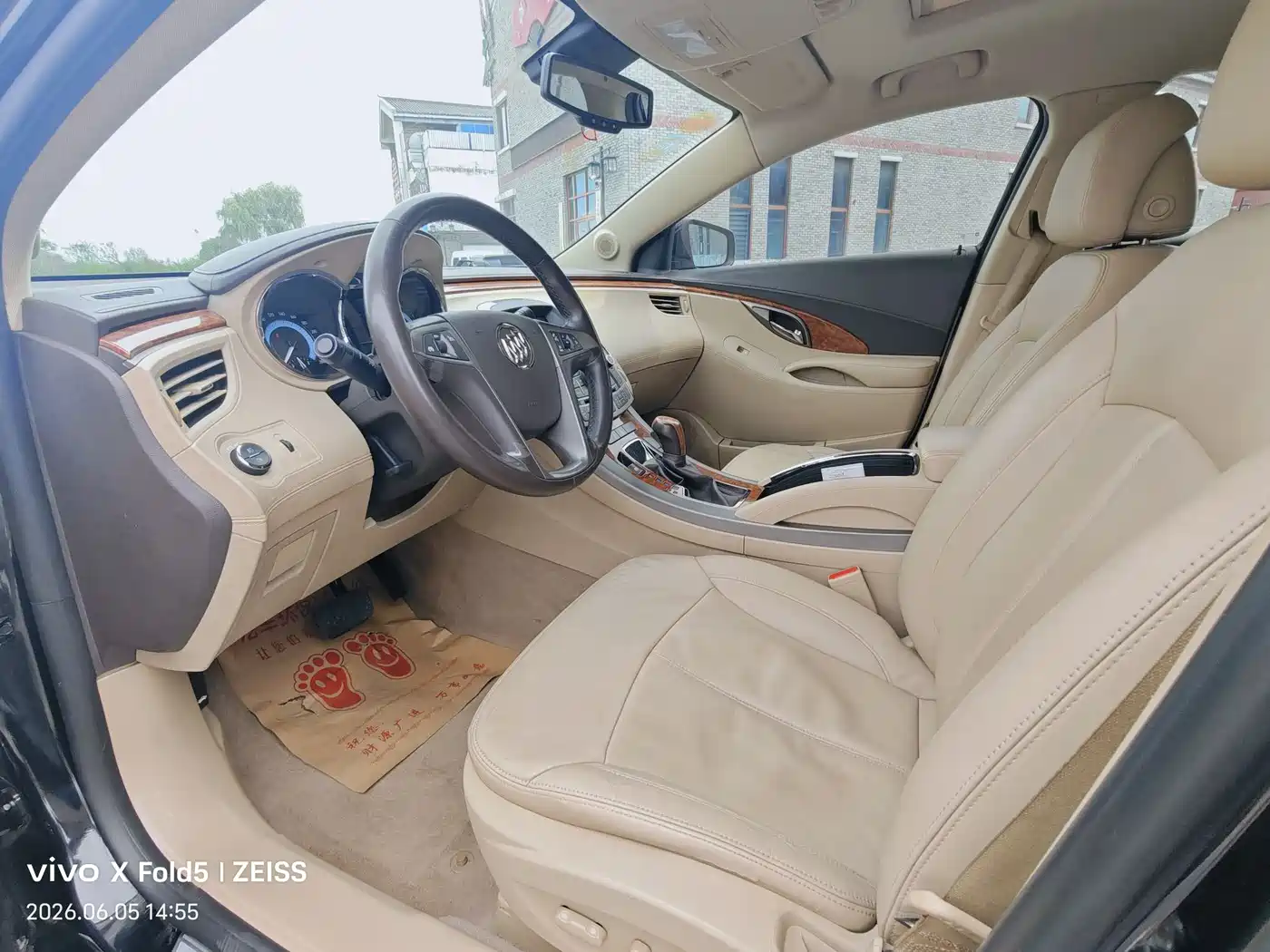 Buick LaCrosse 2011 2011 2.4L SIDI Premium Edition
