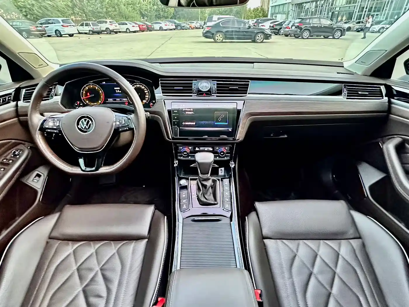 2023 Volkswagen Phideon